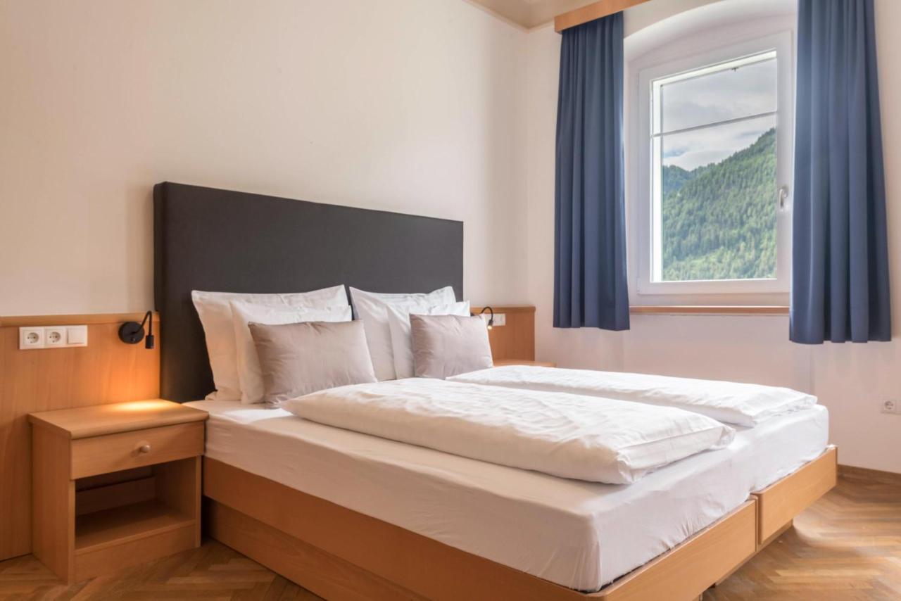 אורטיסיי Villa Martiner Apartments Francesco מראה חיצוני תמונה