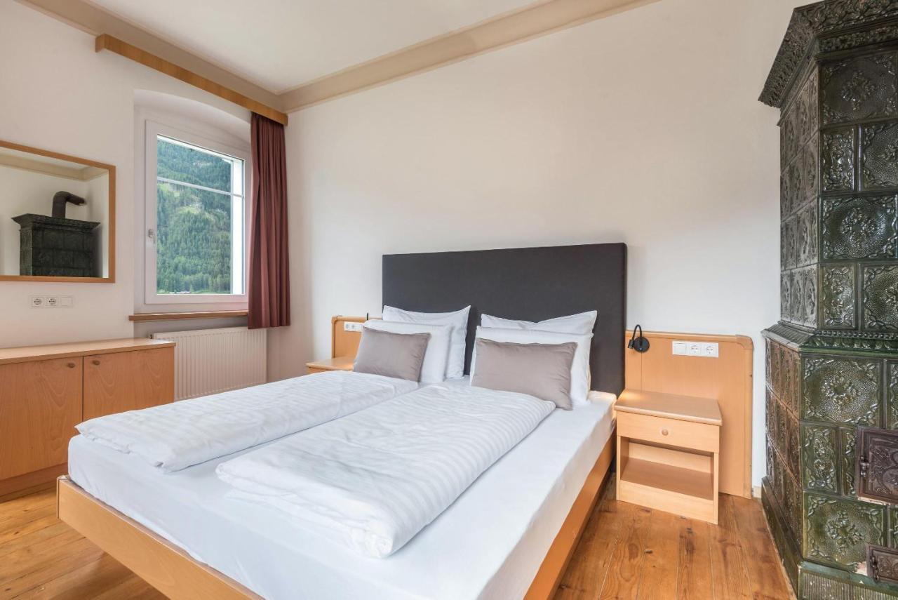 אורטיסיי Villa Martiner Apartments Francesco מראה חיצוני תמונה