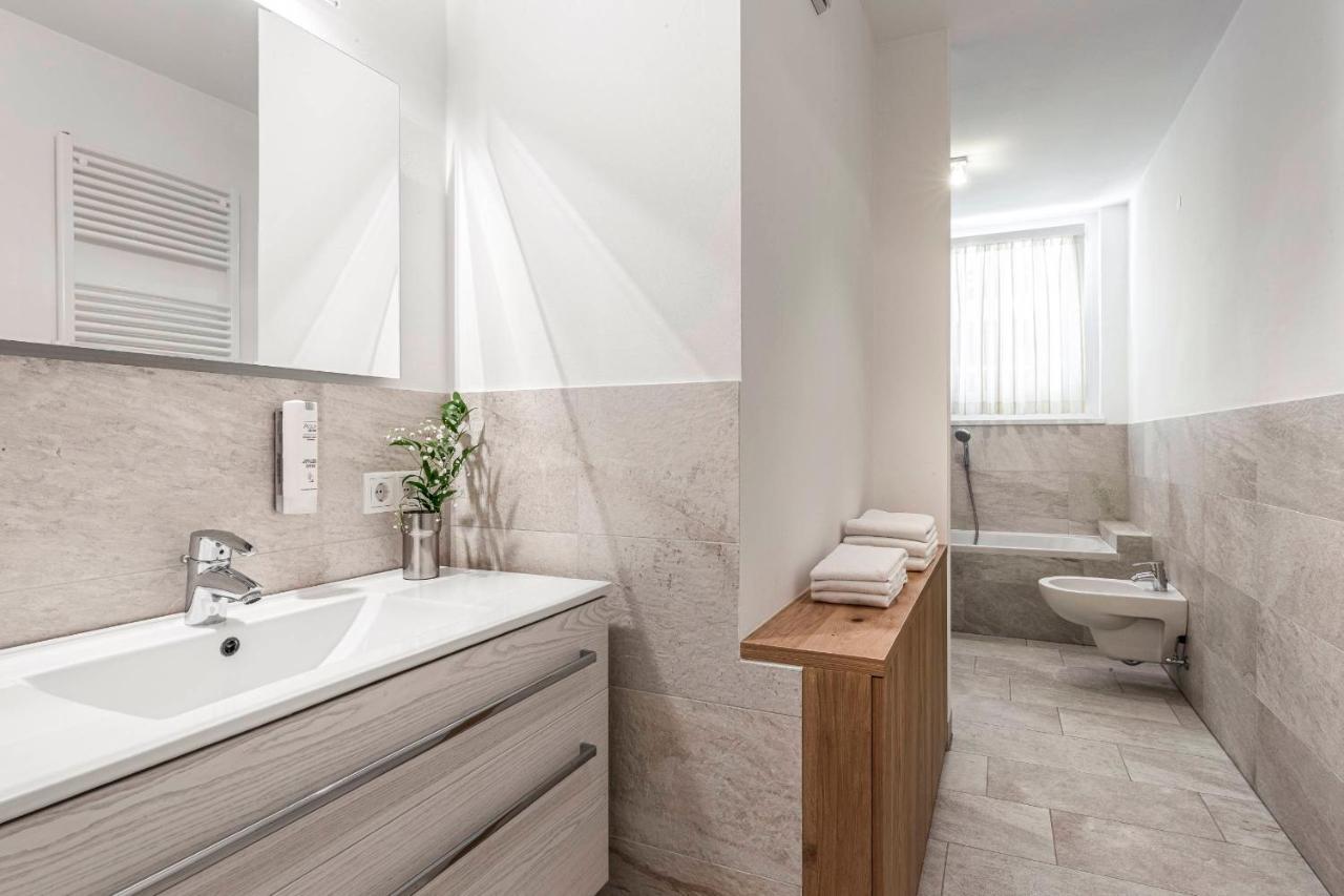 אורטיסיי Villa Martiner Apartments Francesco מראה חיצוני תמונה